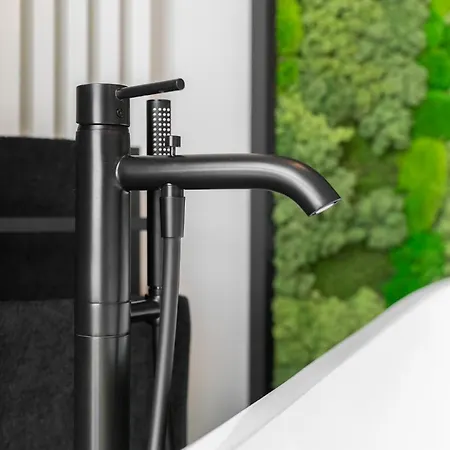 شقة Comfy 20th Floor Hanza Tower - Sauna & Pool *